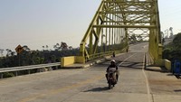 Jalan Lingkar Kamojang di Kabupaten Bandung siap digunakan untuk jalur alternatif mudik Lebaran 2017 jika terjadi kemacetan di kawasan Nagreg. Pool/Wisma Putra.