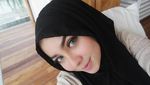 Senyuman Nesa Aqila Bikin Jatuh Hati