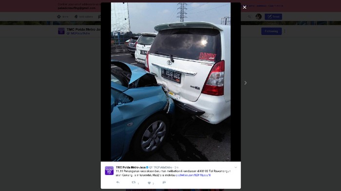 Kecelakaan Beruntun 5 Mobil di Tol Rawamangun, Lalin Padat