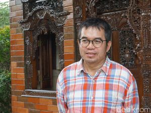 Temui Jokowi, Yudi Latif Lapor Kegiatan UKP Pancasila