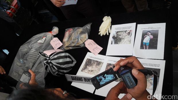 Rilis penangkapan pelaku pembunuhan balita SA di Bogor, Jumat (9/6/2017).