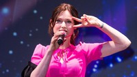 Anda penggemarnya sejak lama pasti setuju menyebut Sophie tak banyak berubah. Foto: Jeff Spicer/Getty Images