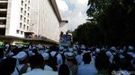 Foto: Massa Bela Ulama 96 Tak Boleh Aksi di Dalam Istiqlal