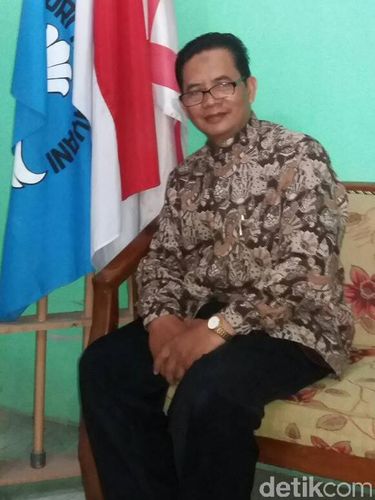 Kepala Sekolah SD Mutiara Persada Bantul, Suwarsana