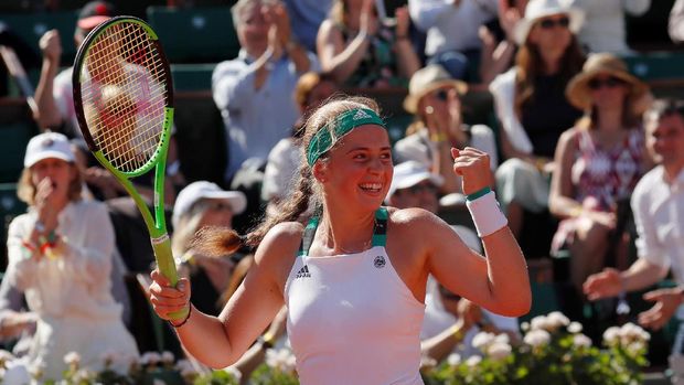 Halep Hadapi Ostapenko di Final
