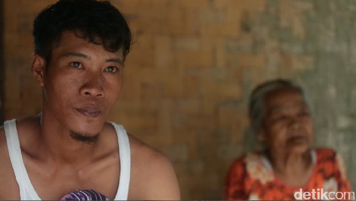 Kehidupan Kampung Hadiah Belanda di Pandeglang