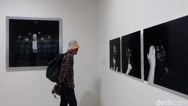 Jepretan Tompi di Art Jog 10 Kritisi Perlakuan Diskriminasi