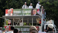 Aksi ini dilakukan sebagai bentuk penolakan kriminalisasi ulama.