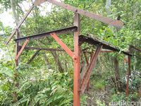  Makam wali yang lama (Bonauli/detikTravel)