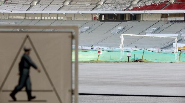 'Lapangan SUGBK Masih Pakai Rumput Manila'