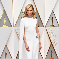 Karlie Kloss attends the 89th Annual Academy Awards at Hollywood & Highland Center on February 26, 2017 in Hollywood, California.  (Photo by Frazer Harrison/Getty Images)