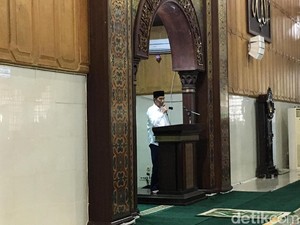 Saat Jokowi Ceramah di Mimbar Masjid Agung Tasikmalaya