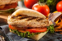 Yuk, Bikin Sahur Praktis dengan Racikan Chicken Sandwich a la Joanna Lasmono