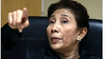 Ditenggalamin Bu Susi. Foto: Instagram