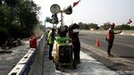 Pelebaran Jalan Tol Cikampek Jelang Mudik