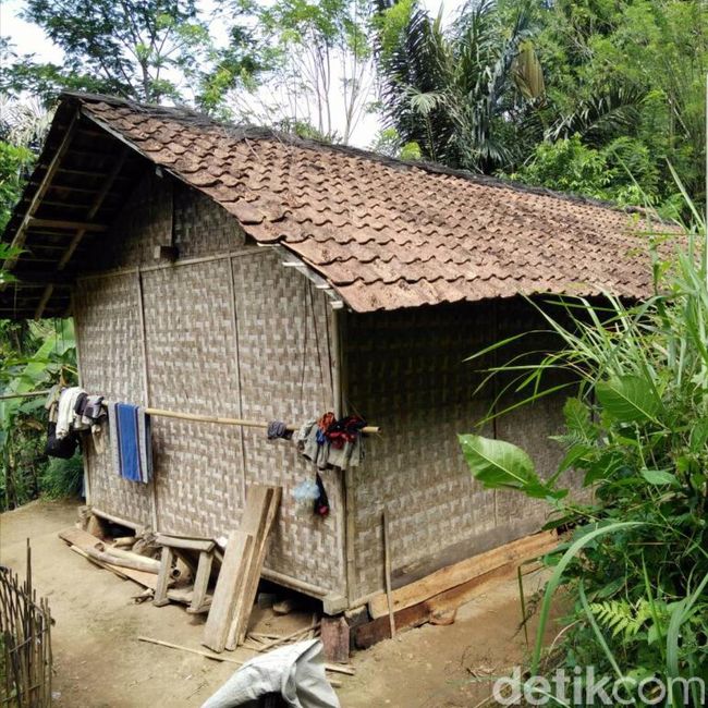 Ini Penampakan Lokasi Pembunuhan Satu Keluarga di Cianjur