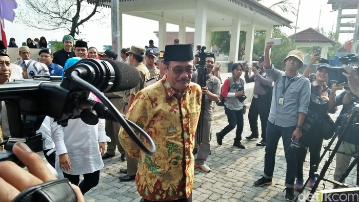 Ke Dinas Damkar, Djarot Saiful Minta Tak Ada Kebakaran di Jaksel