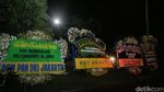 Karangan Bunga untuk Jupe