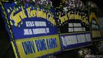Karangan Bunga untuk Jupe
