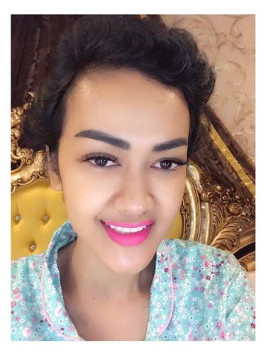 Cerita Menyentuh Julia Perez dan Makeup Saat Berjuang 