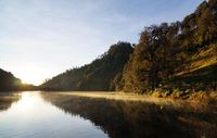 Ranu Kumbolo yang indah (Pradikta/d'Traveler)