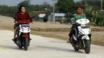 Proyek Tol Pejagan-Pemalang Jadi Lokasi Ngabuburit