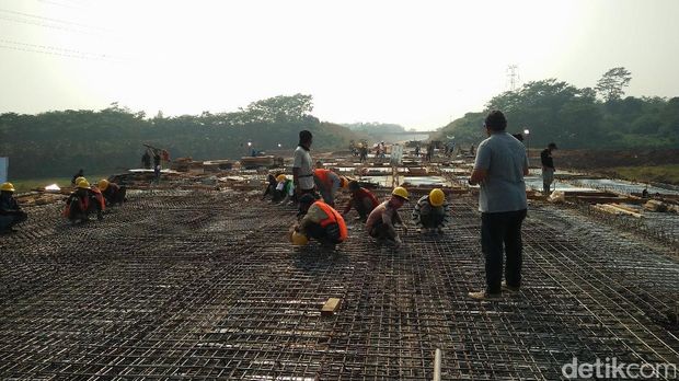 Tol Batang-Semarang Ditarget Selesai 2018.