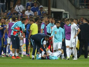 Pemain Yunani Ini Kehilangan Gigi Saat Ribut-Ribut di Laga Lawan Bosnia dan Herzegovina