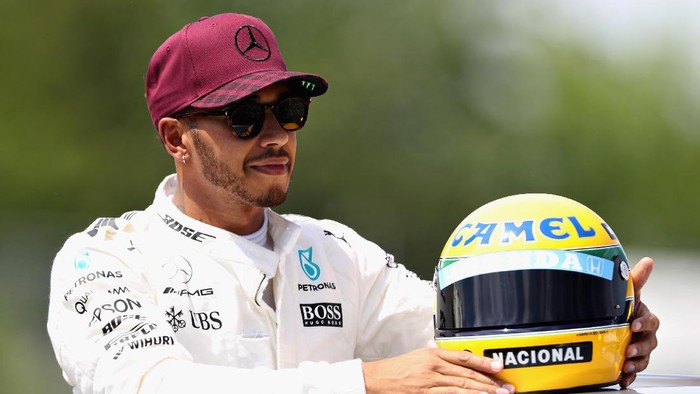 Jago Main Jet Darat, Lewis Hamilton Suka Motor MV Agusta