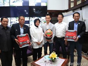 Ini Pesan Risma Saat Bertemu Pembalap Berprestasi Asli Surabaya