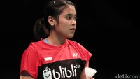 Gregoria menang mudah 2 set langsung 21-13 dan 21-11.