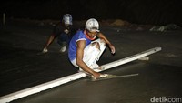 Proyek tol ini ditargetkan rampung Juni 2018. Namun jalan tol ini akan bisa dilewati secara fungsional pada musim mudik tahun ini.