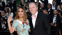 Salma Hayek menikah dengan bos rumah mode Gucci, Francois-Henri Pinault pada 2009. Foto: Antony Jones/Getty Images
