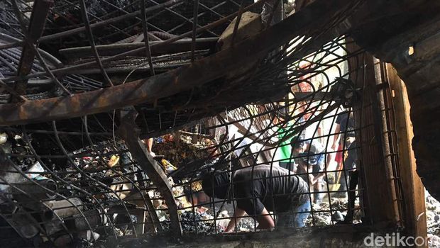 Pasar Kramat Jati pasca kebakaran