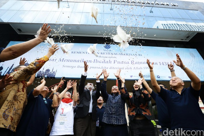 Pemerintah Bakal Tarik 17 Ribu Pekerja Anak