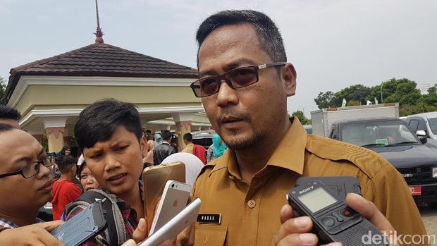 Kepala Disperindag Banten, Babar Suharso