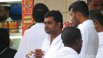 Keistimewaan Sarapan di Depan Masjidil Haram