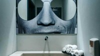 Pestana CR7 Hotel bisa dibilang sebagai surganya pecinta Cristiano Ronaldo. Sebab hampir di setiap sudut terdapat foto, poster dan karikatur pemain klub Real Madrid itu (Pestana CR7 Hotel)