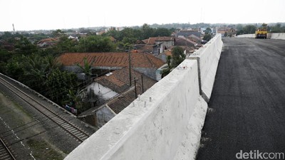 Flyover Dermoleng Siap Dioperasikan H-10