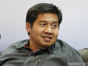 Roy Suryo Sindir Proyek Kecebong, Maruarar: Cek Dulu di Lapangan