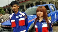 Montir cantik itu bernama Sheila Artika Mandagi.