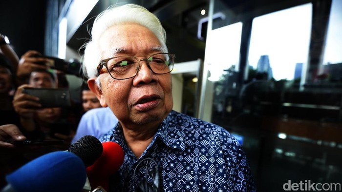 Bambang Subianto dipanggil KPK untuk dimintai keterangan terkait kasus dugaan korupsi BLBI, Senin (12/6/2017). Mantan Menkeu diminta keterangan untuk Syafruddin Arsyad Temenggung.