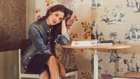 Kekasih Hamish itu tampil cantik saat berpose di depan kamera. Dok. Instagram/raisa6690