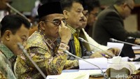 Rapat kerja ini membahas program penguatan pendidikan karakter (PPK). 