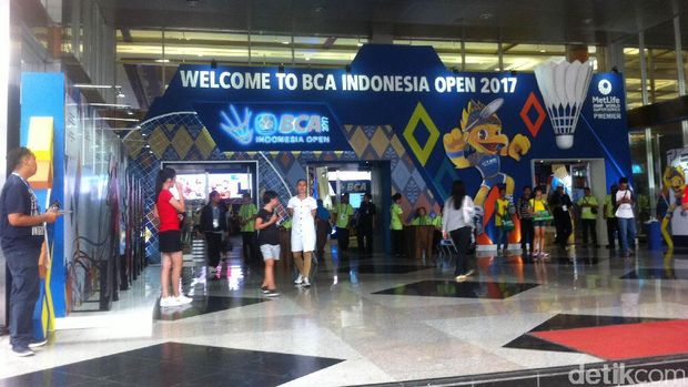 Kemeriahan Hari Kedua Indonesia Open