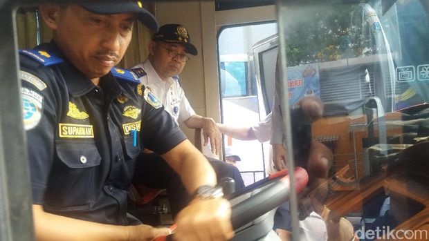  BPTJ Kementerian Perhubungan mengecek kesiapan Terminal Kalideres, Jakarta, jelang masa mudik, Selasa (13/6/2017).