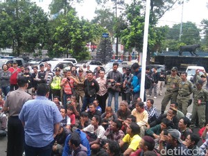 Polisi Jaring 253 Orang Preman hingga Gelandangan di Bandung