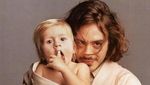 Robert Downey Jr dan Putranya Indio Downey, Lebih Tampan Mana?