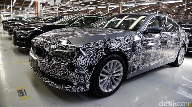  BMW  Seri  5  Terbaru Apa Saja Keunggulannya 