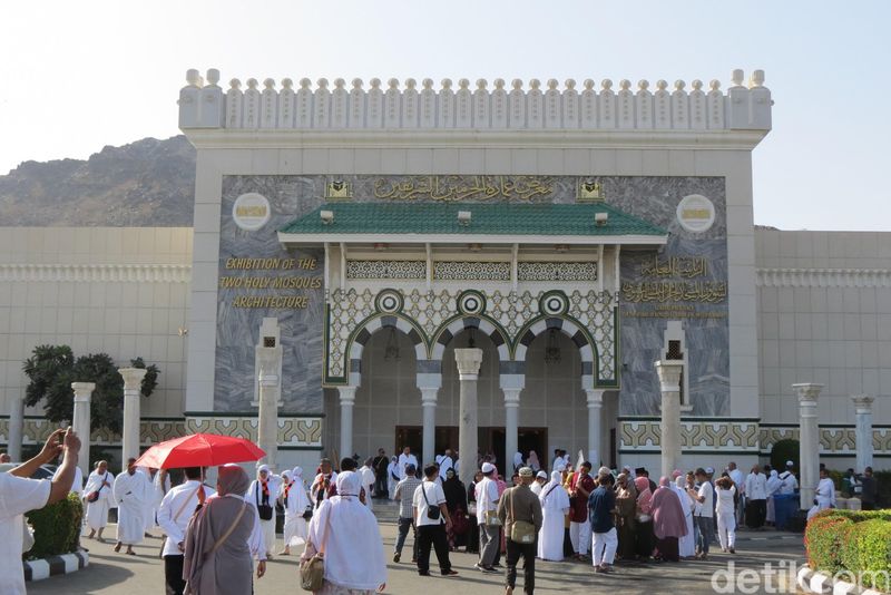 80+ Gambar Air Zamzam Di Mekah HD 80+ Gambar Air Zamzam Di Mekah HD